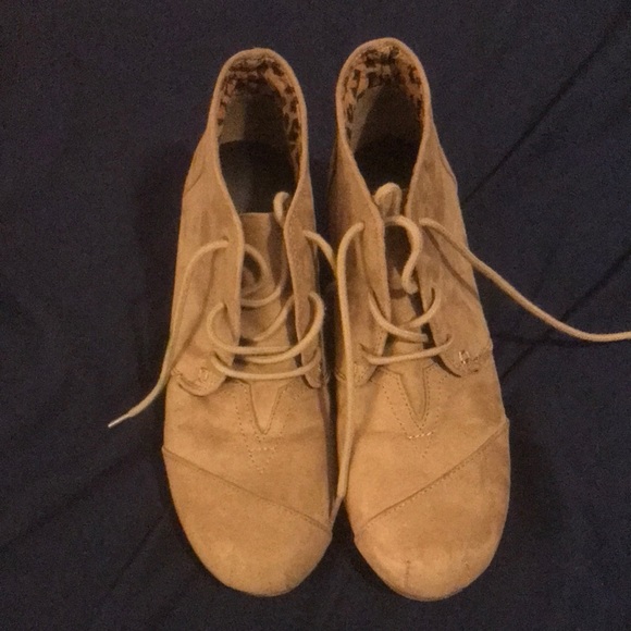 Wedges - Picture 1 of 2